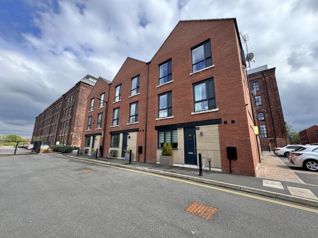 Main image of property: Elisabeth Gardens, Reddish