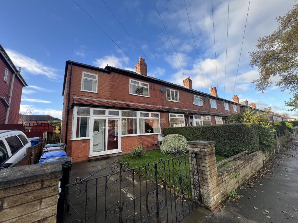 Main image of property: Handforth Road, Reddish