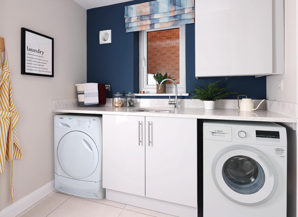 Additional property image - Hendredenny Drive, Hendredenny, 
Caerphilly,
CF83 2UQ