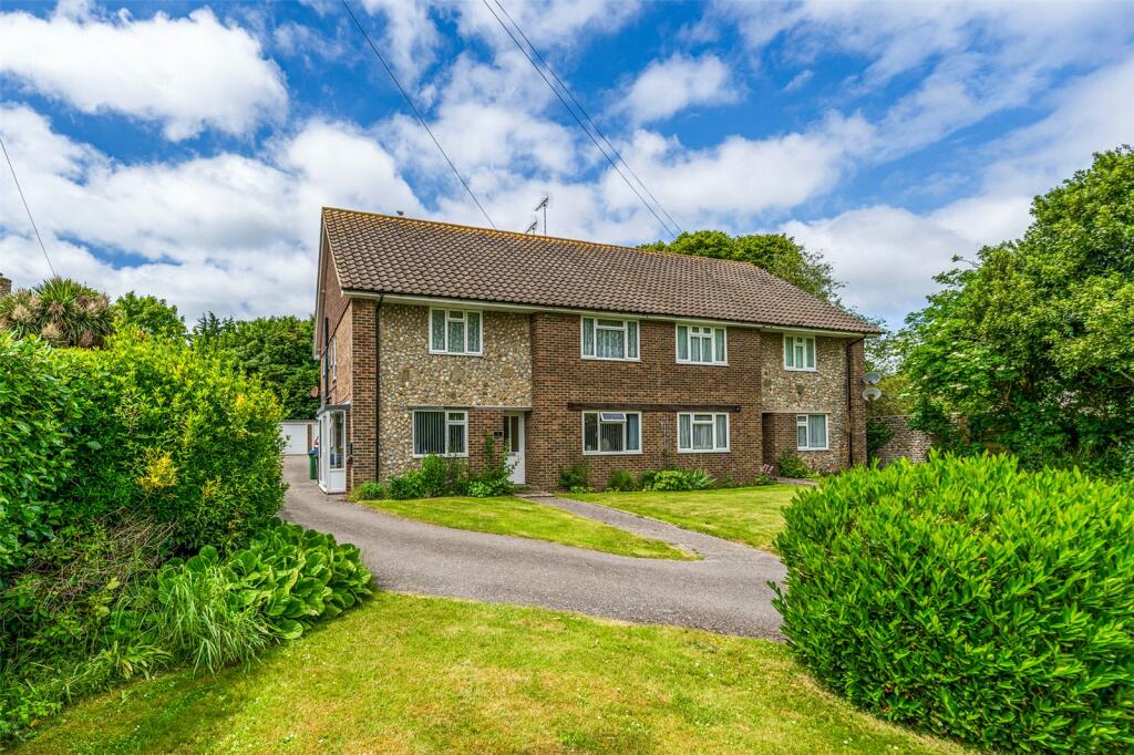 2 bedroom flat for sale in Sea Lane, Ferring, Worthing, West Sussex, BN12
