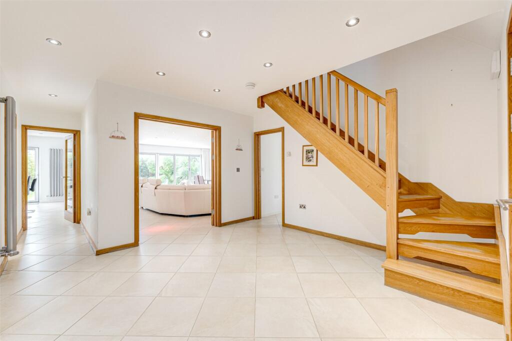 Additional property image - St. Malo Close, Ferring, Worthing, West Sussex, BN12