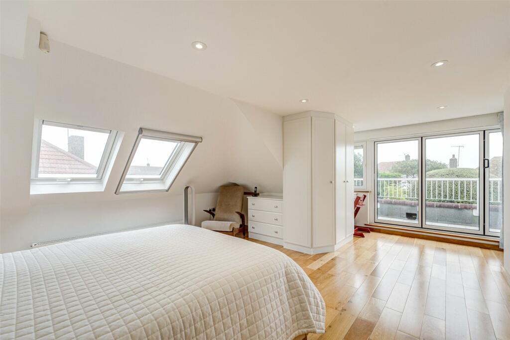 Additional property image - St. Malo Close, Ferring, Worthing, West Sussex, BN12
