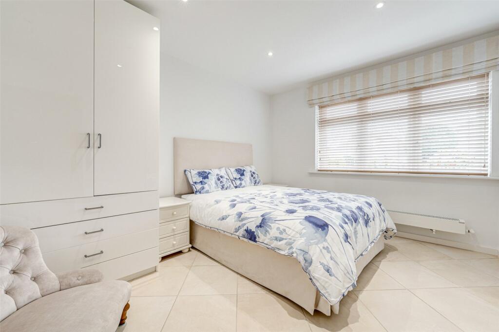 Additional property image - St. Malo Close, Ferring, Worthing, West Sussex, BN12