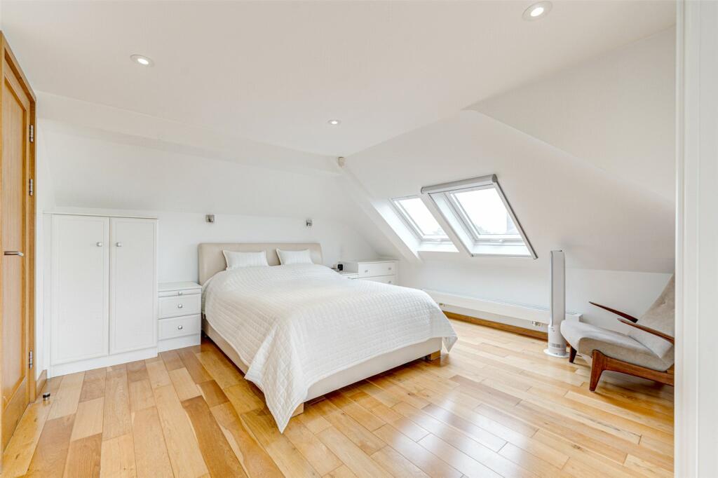 Additional property image - St. Malo Close, Ferring, Worthing, West Sussex, BN12