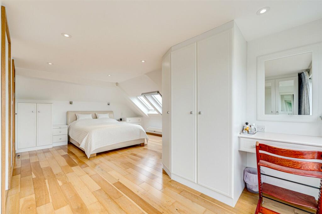 Additional property image - St. Malo Close, Ferring, Worthing, West Sussex, BN12