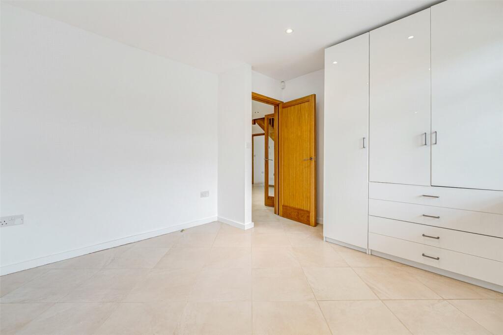 Additional property image - St. Malo Close, Ferring, Worthing, West Sussex, BN12