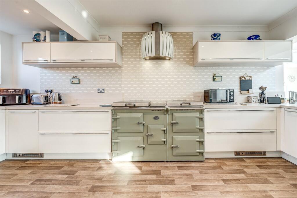 Additional property image - Ferringham Lane, Ferring, Worthing, West Sussex, BN12