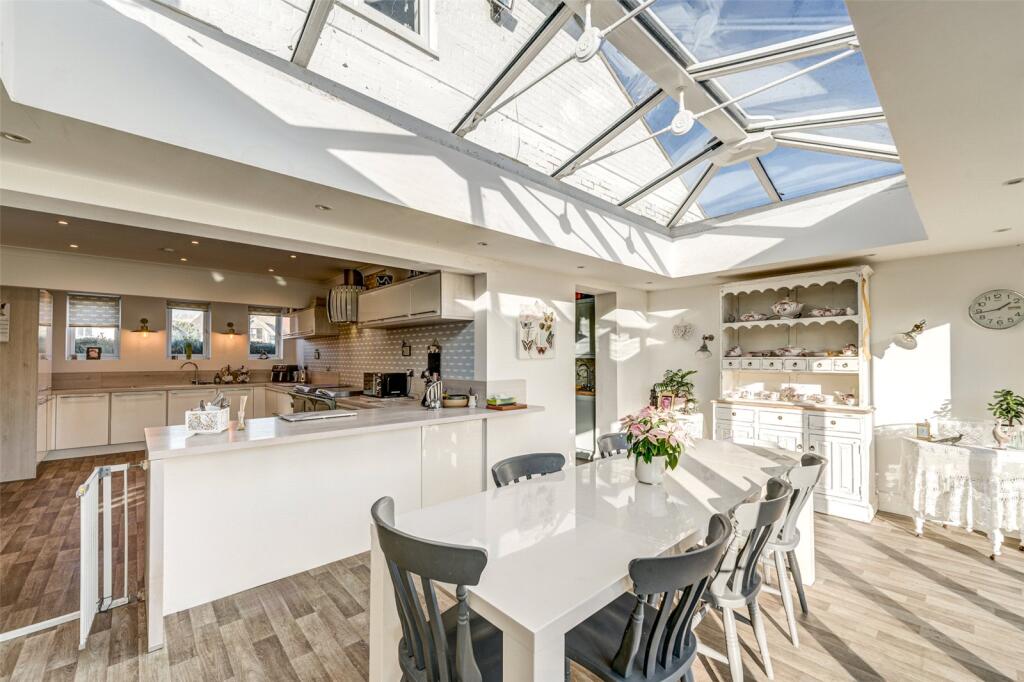 Additional property image - Ferringham Lane, Ferring, Worthing, West Sussex, BN12