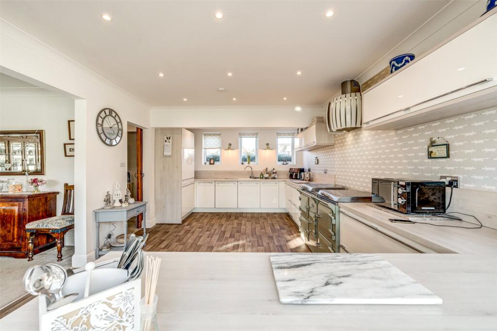 Additional property image - Ferringham Lane, Ferring, Worthing, West Sussex, BN12
