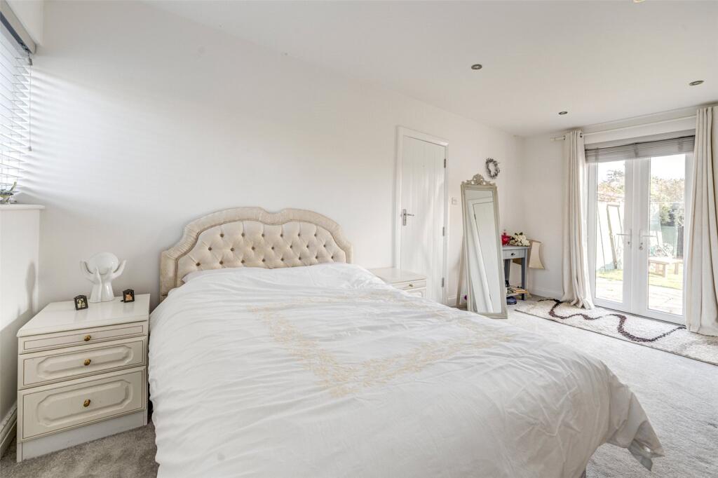 Additional property image - Ferringham Lane, Ferring, Worthing, West Sussex, BN12