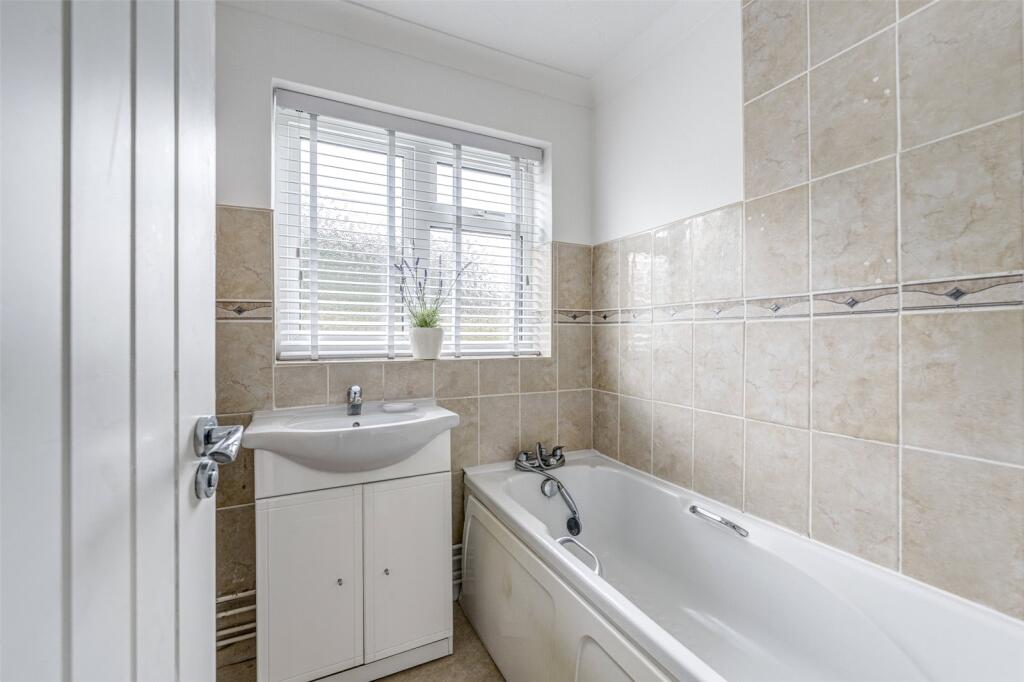 Additional property image - Sea Lane, Ferring, Worthing, West Sussex, BN12