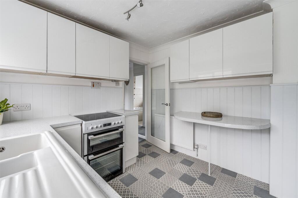 Additional property image - Sea Lane, Ferring, Worthing, West Sussex, BN12