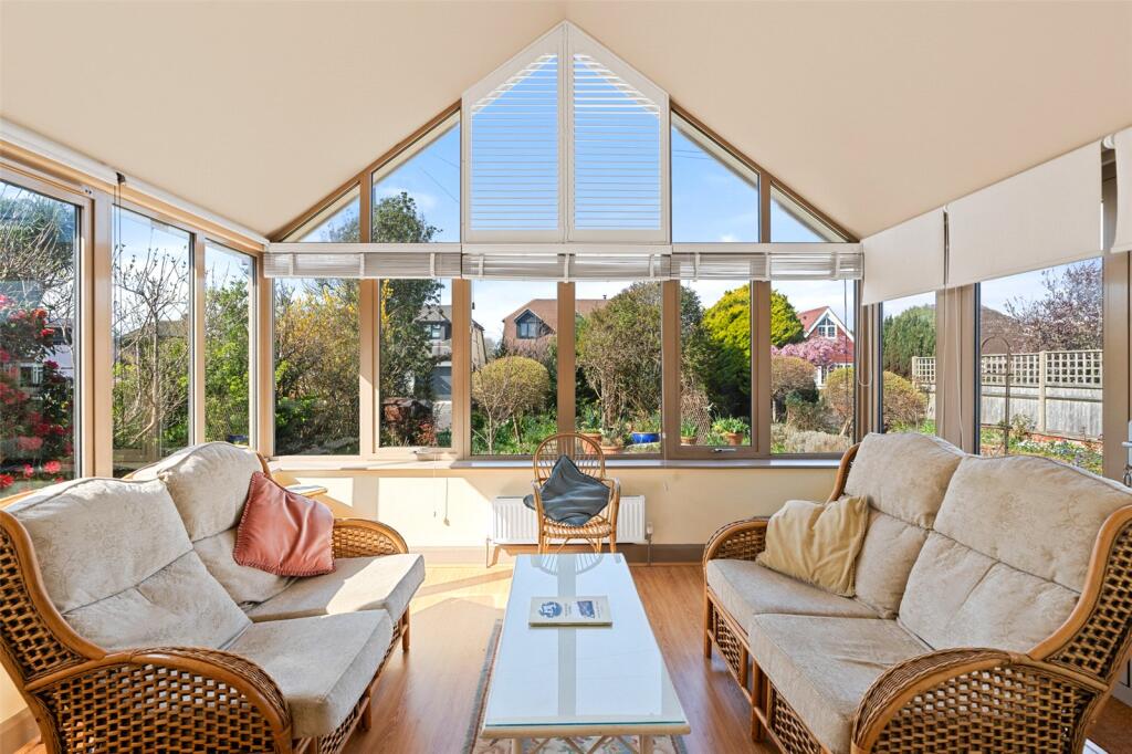 Additional image 2 of Foamcourt Waye, Ferring, Worthing, West Sussex, BN12