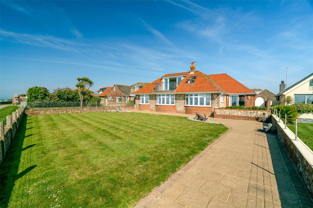 Main image of property: Lamorna Gardens, Ferring, Worthing, West Sussex, BN12