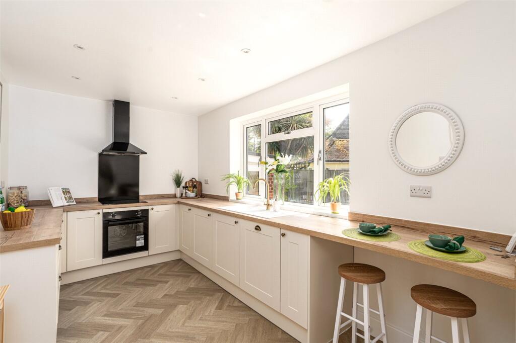 Additional image 4 of Sea Lane Gardens, Ferring, Worthing, West Sussex, BN12