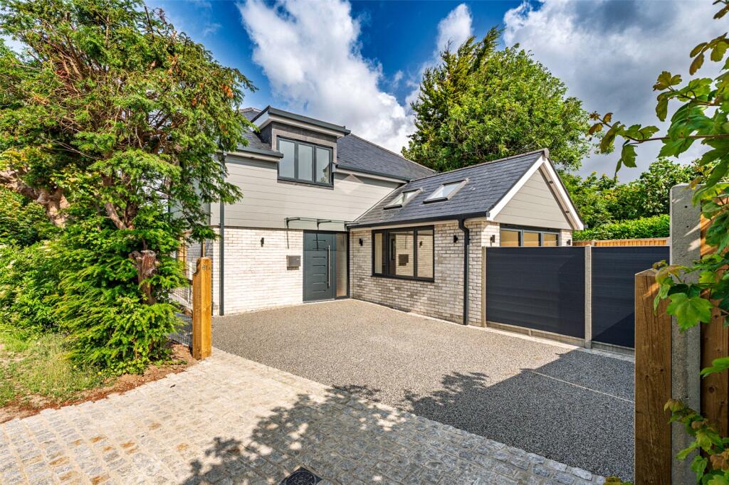 Main image of property: Sea Lane Gardens, Ferring, Worthing, West Sussex, BN12