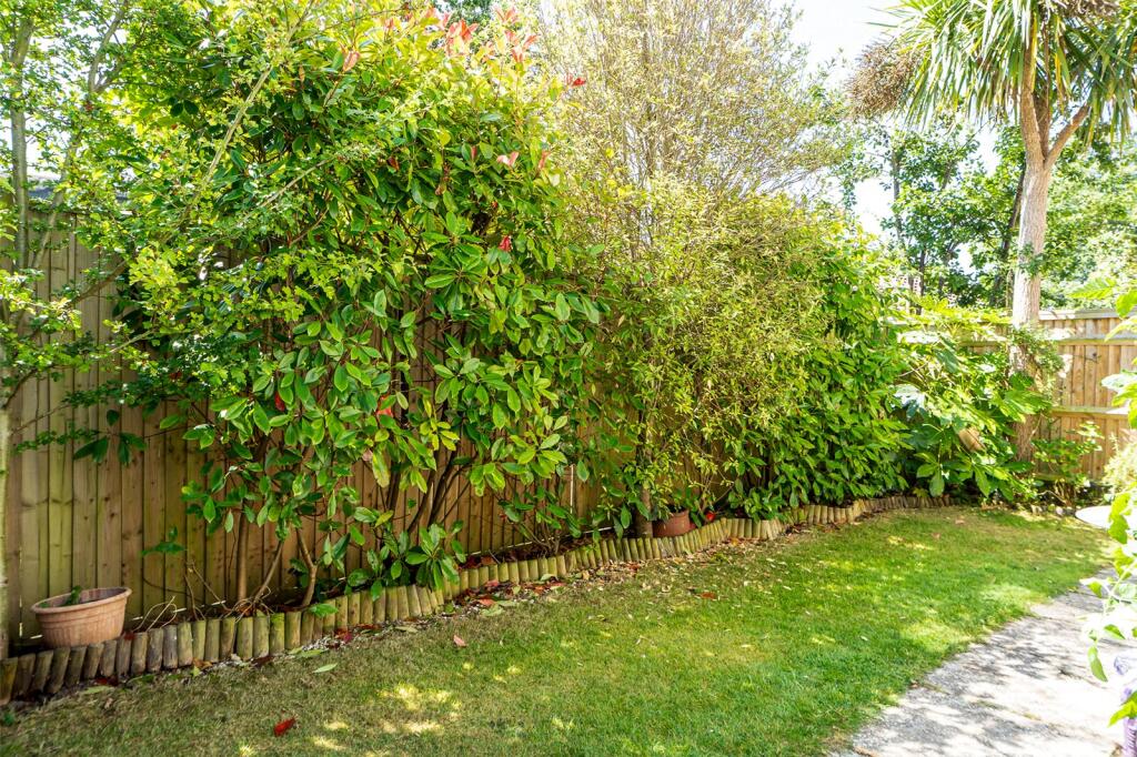 Additional image 30 of Upper West Drive, Ferring, Worthing, West Sussex, BN12