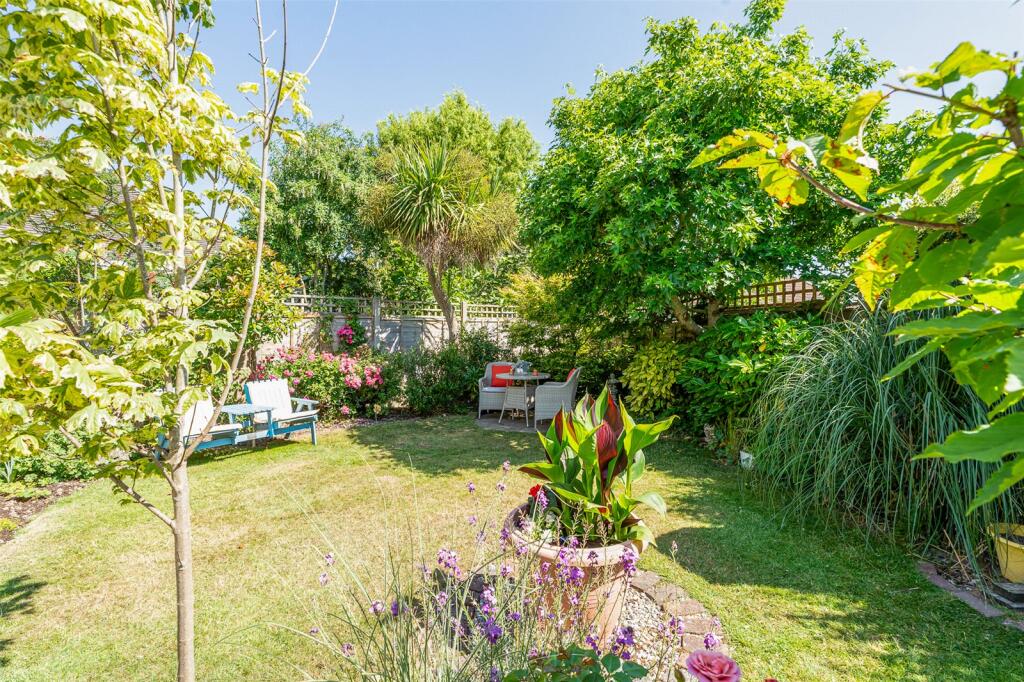 Additional image 33 of Upper West Drive, Ferring, Worthing, West Sussex, BN12