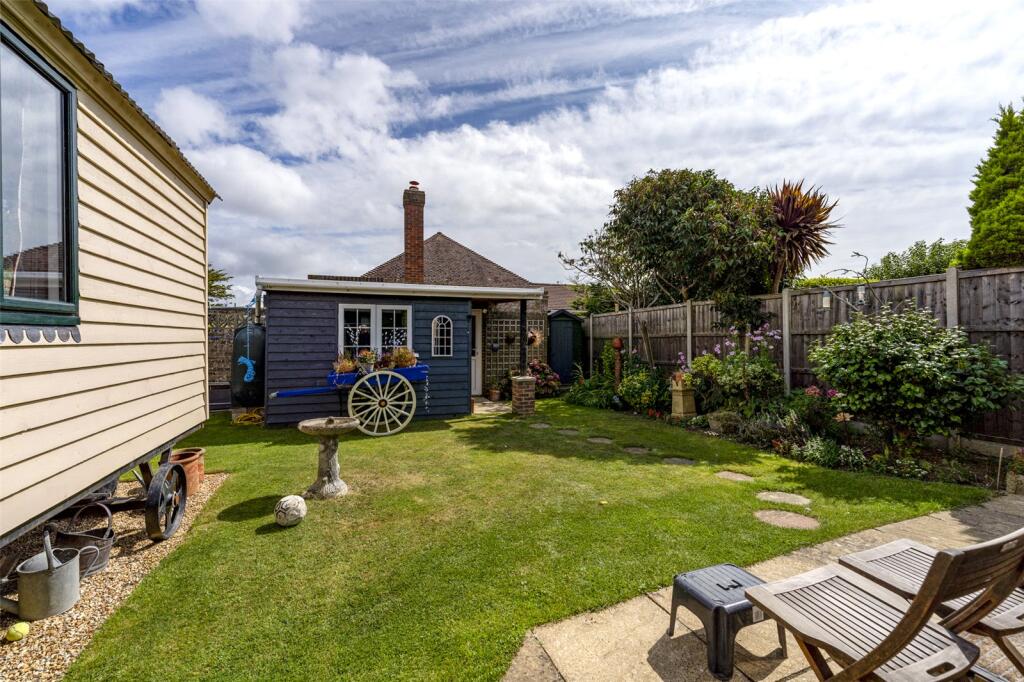 Additional image 6 of Sark Gardens, Ferring, Worthing, West Sussex, BN12