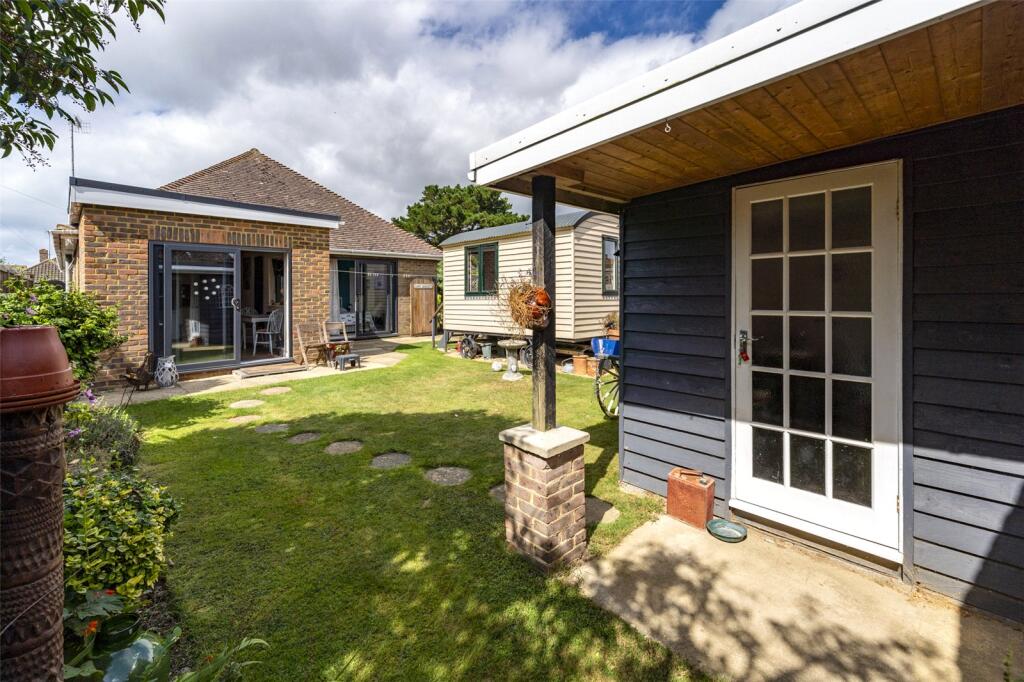 Additional image 12 of Sark Gardens, Ferring, Worthing, West Sussex, BN12