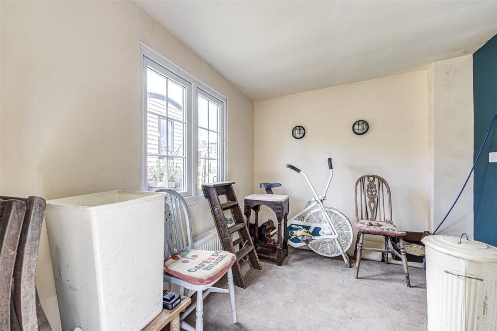 Additional image 19 of Sark Gardens, Ferring, Worthing, West Sussex, BN12