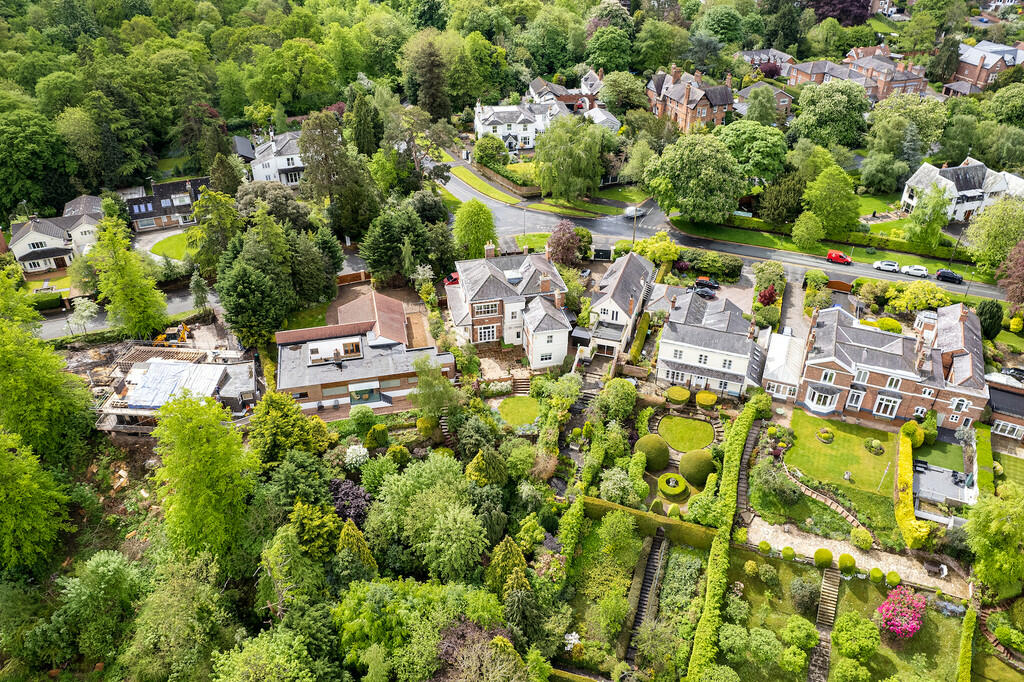 4 bedroom apartment for sale in Curzon Park North, Chester, CH4