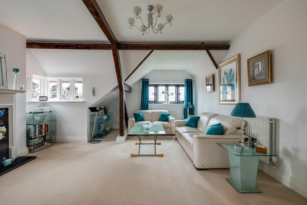 Additional property image - Gilwern Close, Gilwern House Gilwern Close, CH1