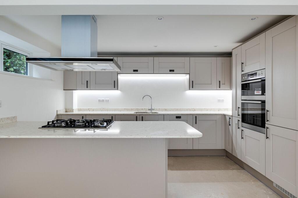 Additional property image - Blaggs Court, High Street, CW6