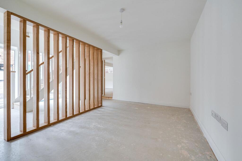 Additional property image - Blaggs Court, High Street, CW6