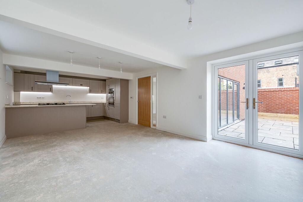 Additional property image - Blaggs Court, High Street, CW6
