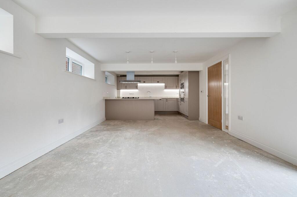 Additional property image - Blaggs Court, High Street, CW6