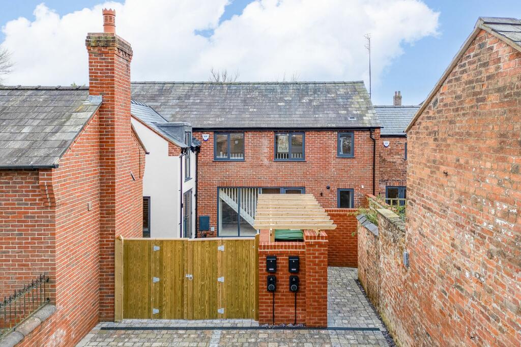 Additional property image - Blaggs Court, High Street, CW6