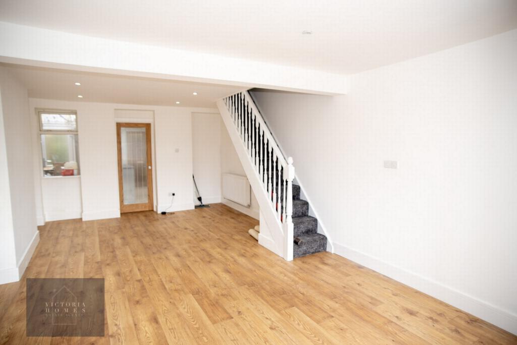 3 bedroom terraced house for sale in Kimberley Terrace, NP22