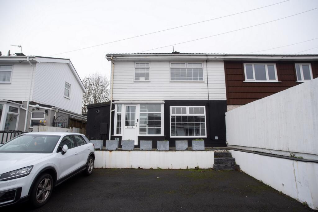 Main image of property: Cwm Hir, Ebbw Vale, NP23