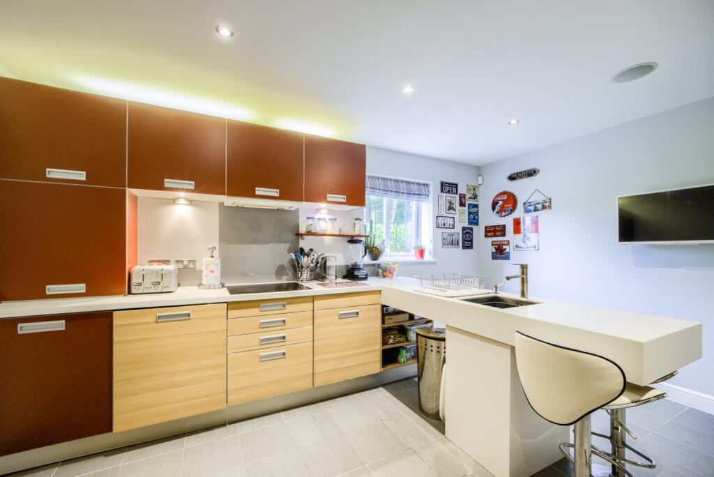 Additional property image - Lea End Lane, Birmingham