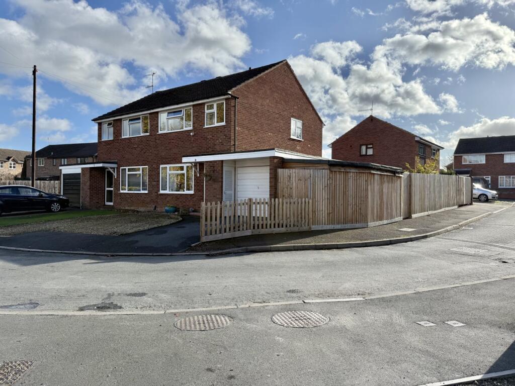 Main image of property: Maple Close, Evesham