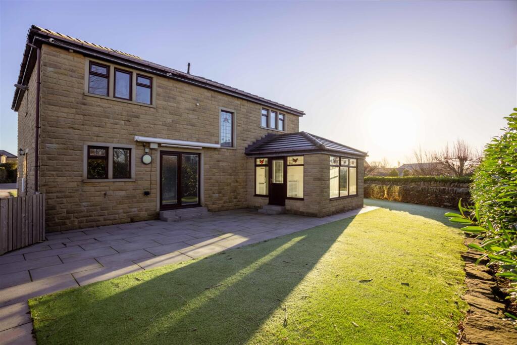 Additional property image - Kellymoor Walk, Idle