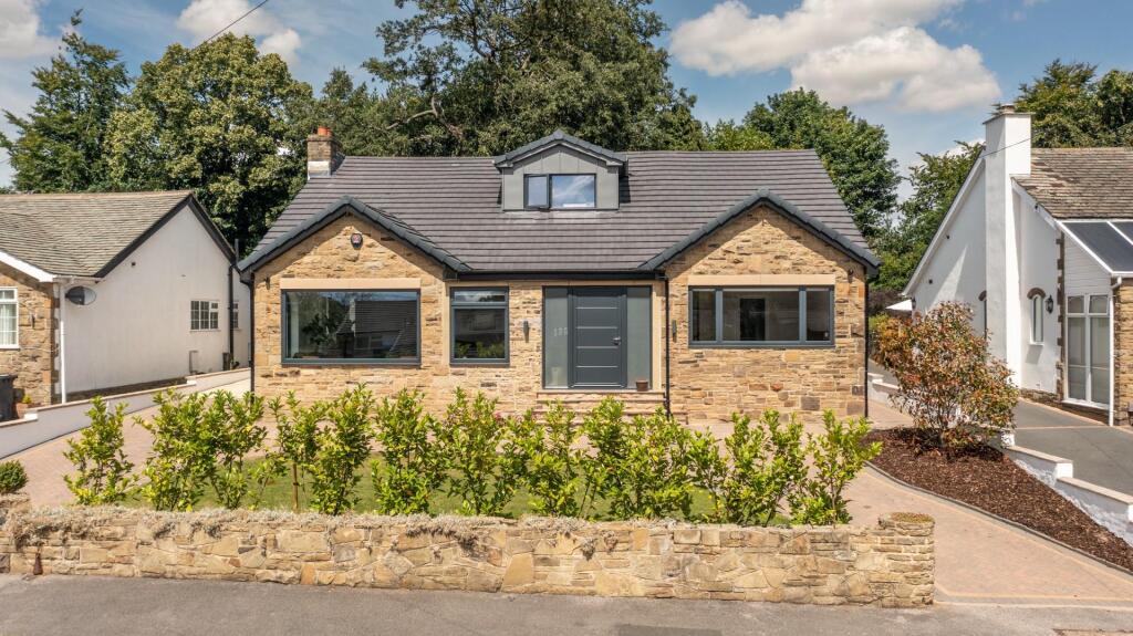 Main image of property: The Fairway, Alwoodley, Leeds