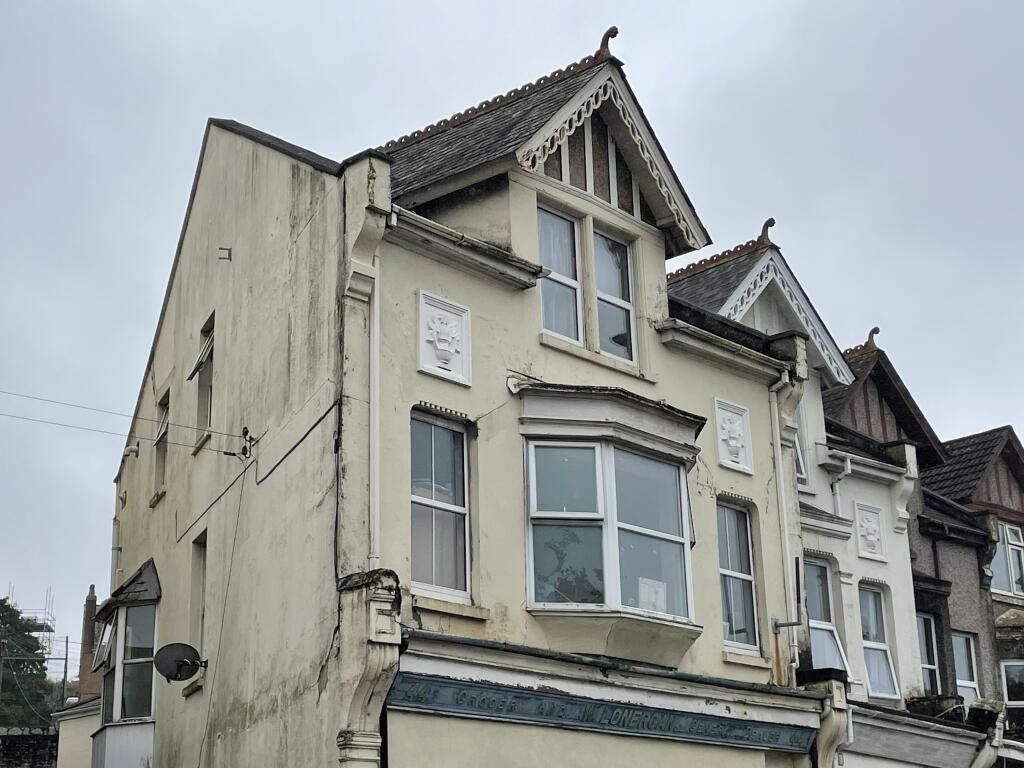 Main image of property: 162 Saltash Road, Keyham, Plymouth, Devon PL2 2BE