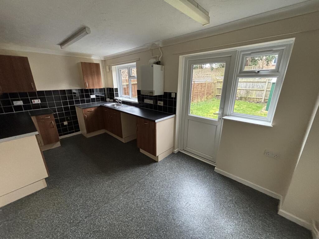 Additional property image - 12 Kingfisher Close, Bournemouth, Dorset BH6 5BB