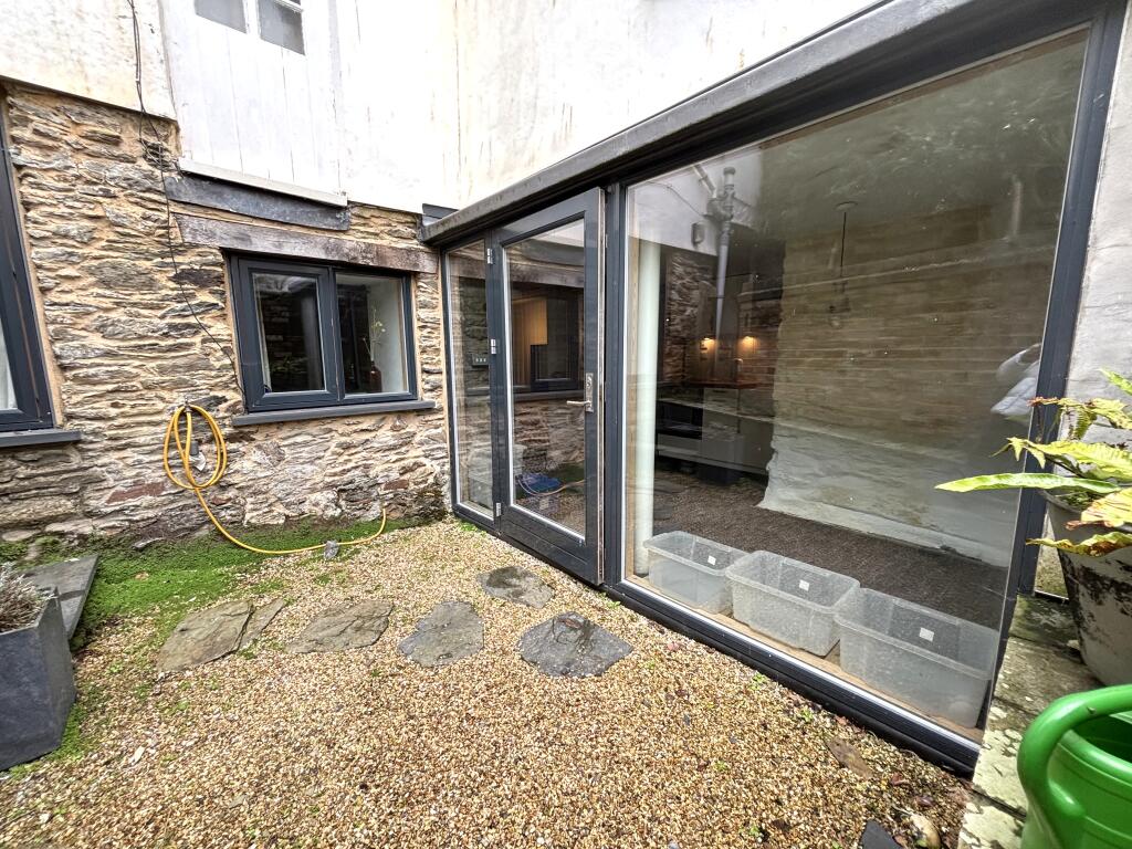 Main image of property: Basement Flat, 5 Trafalgar Square, Fowey, Cornwall PL23 1AZ
