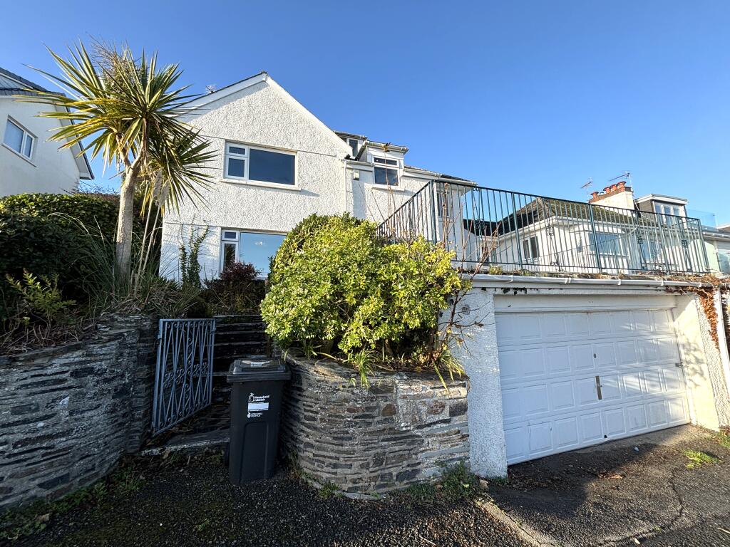 Main image of property: Charlton Lodge, Bay View Road, Looe, Cornwall PL13 1JP