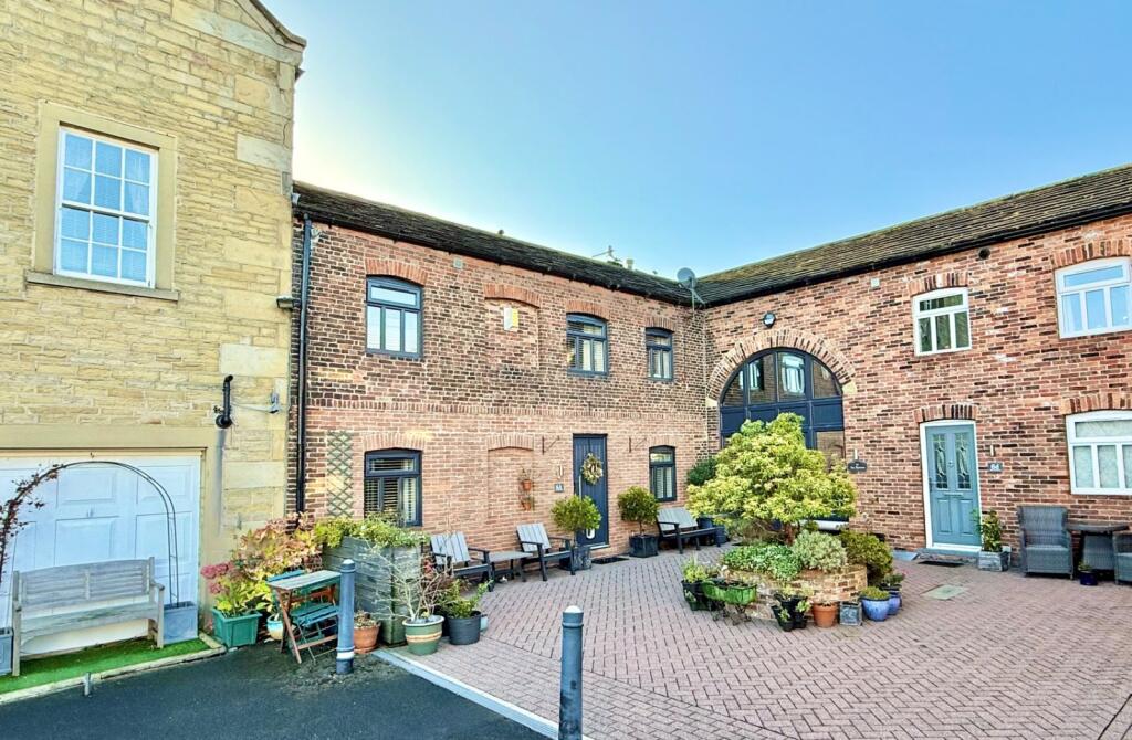 Main image of property: Far End Lane, Honley, Holmfirth, West Yorkshire, HD9