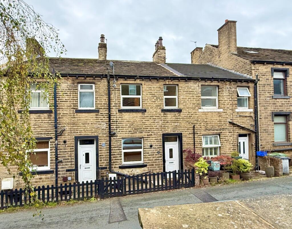 Main image of property: Longwood Gate, Huddersfield, West Yorkshire, HD3