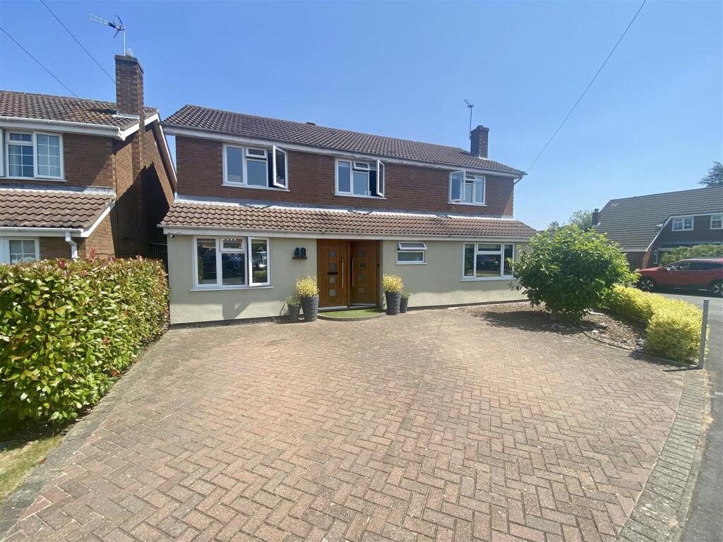 Main image of property: Hawthorn Crescent, Burbage