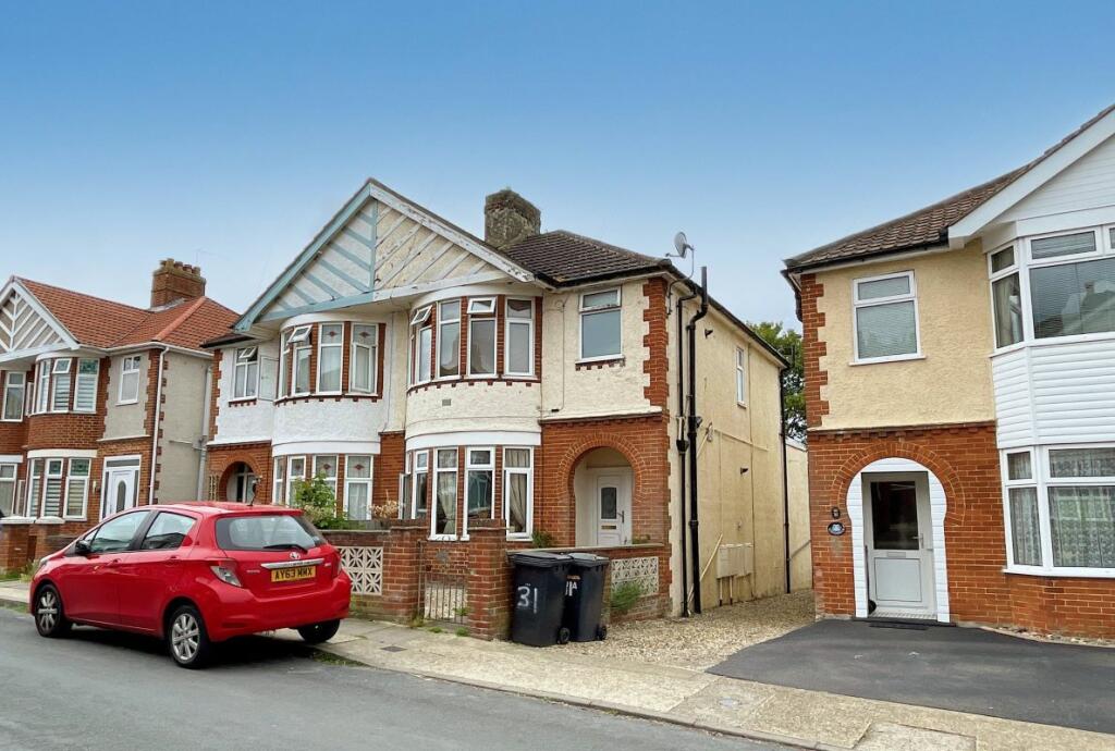 3 bedroom semidetached house for sale in 31 & 31A Mornington Avenue