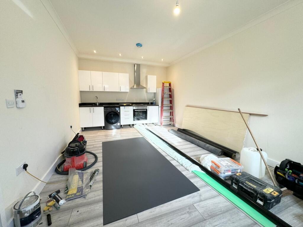 Main image of property: The Mews, Turnpike Lane