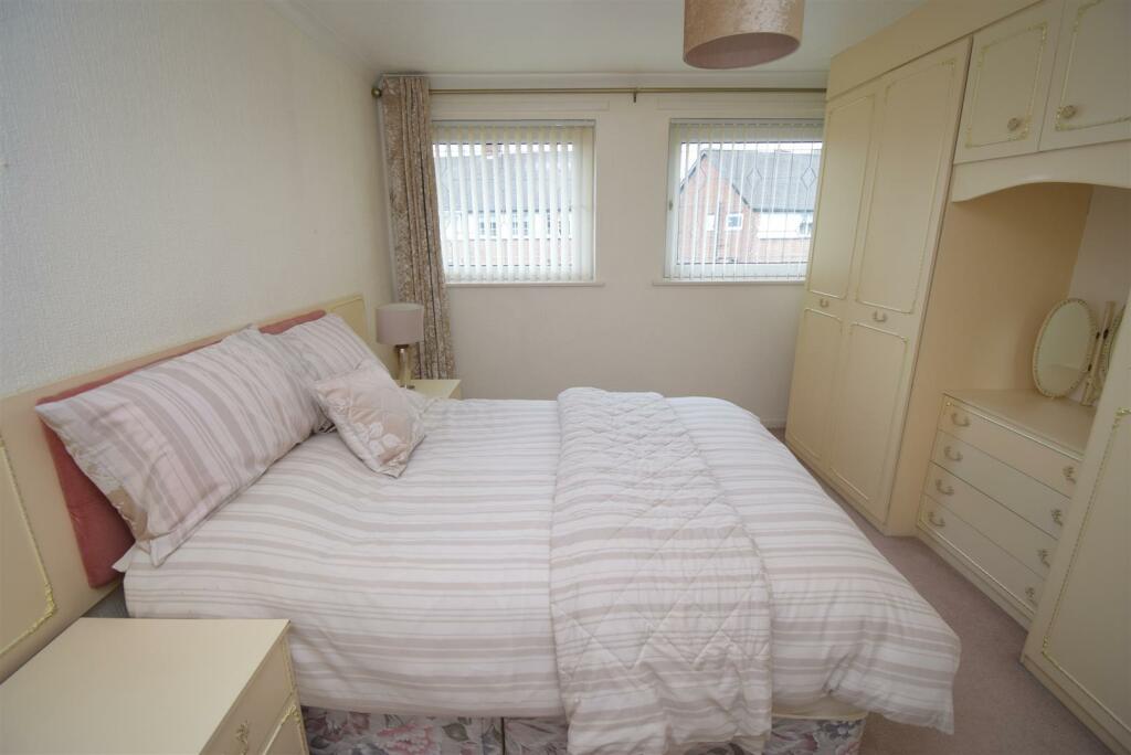 Baden Powell Crescent, Pontefract, WF8 3QD Rentaros