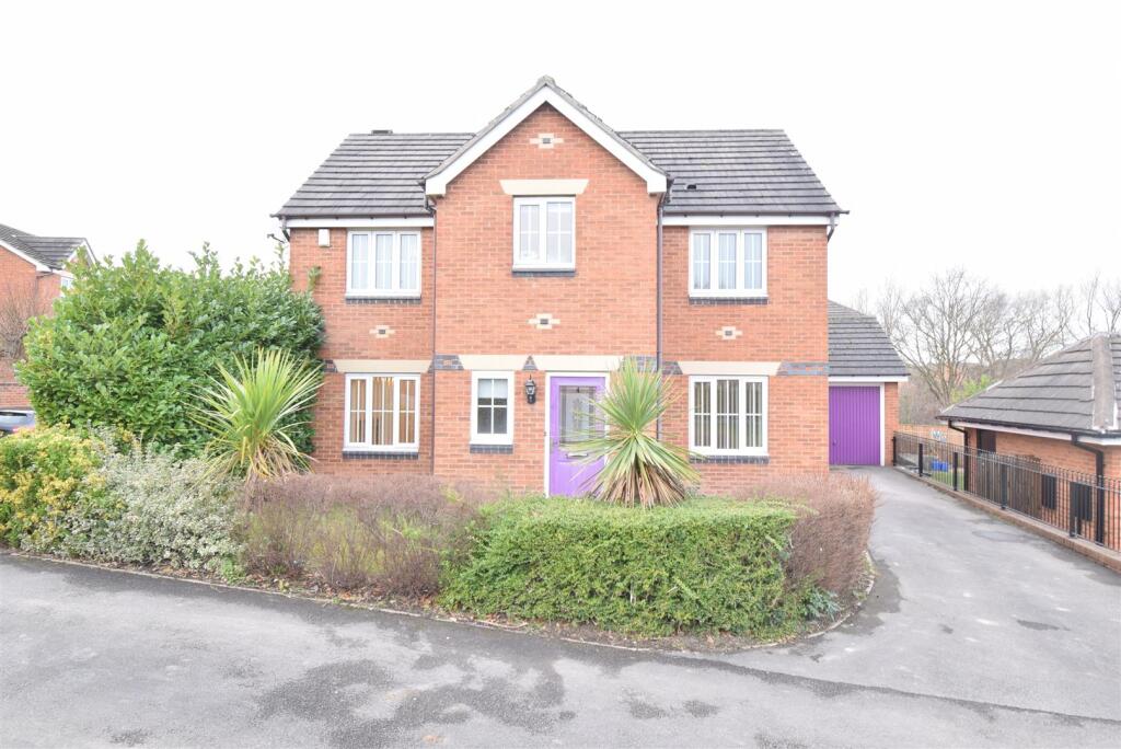 Main image of property: Parkland View, Barnsley, S71 5LL