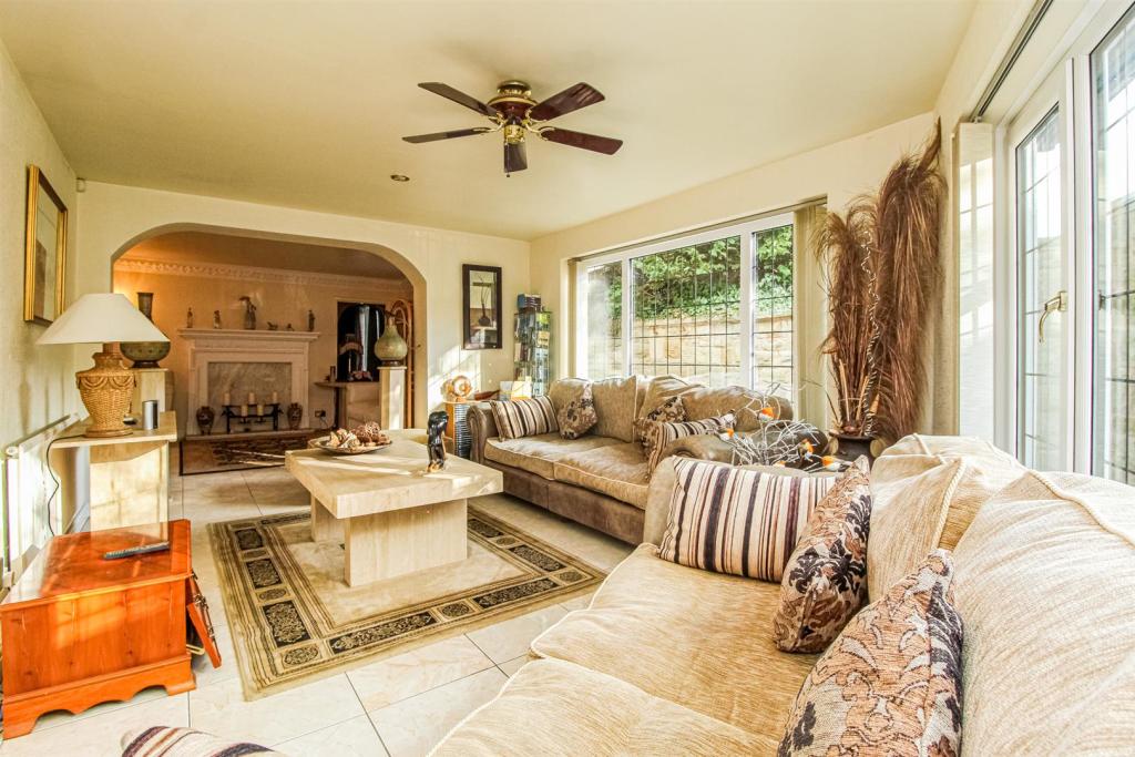 6 bedroom character property for sale in Bretton Lane, Bretton